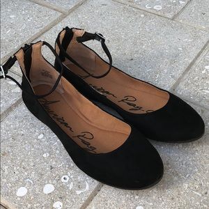 Black Flats
